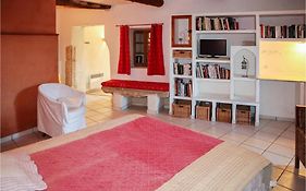 Awesome apartment in Villes sur Auzon w/ 1 Bedrooms